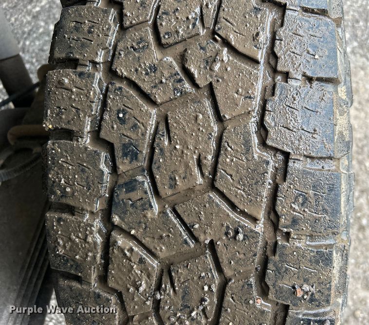 image for item DO6483 2014 Chevrolet  Silverado 2500HD Crew Cab pickup truck