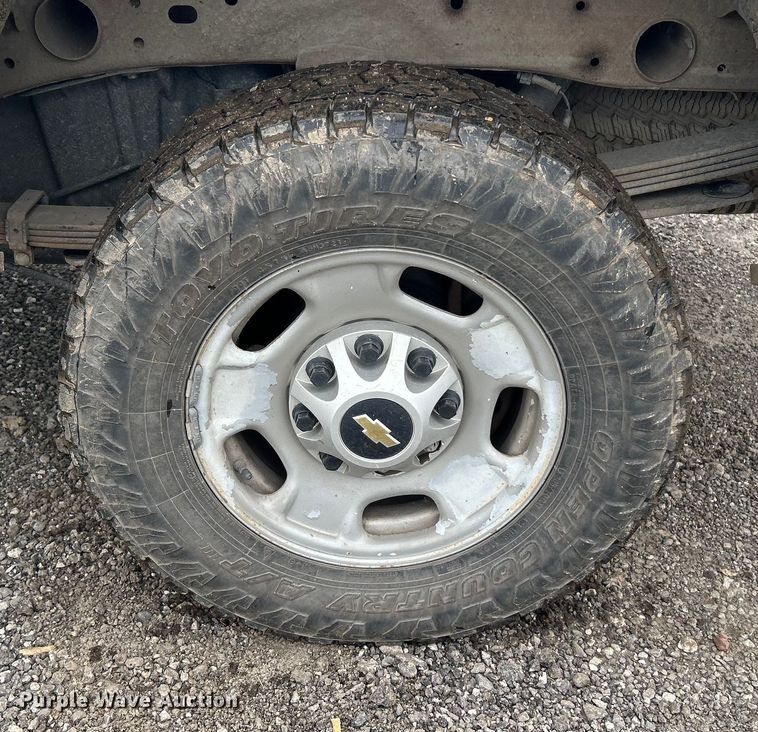 image for item DO6483 2014 Chevrolet  Silverado 2500HD Crew Cab pickup truck