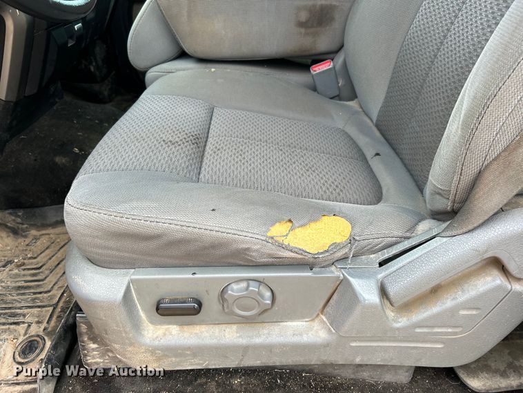 image for item DO6484 2013 Ford F150 SuperCrew pickup truck