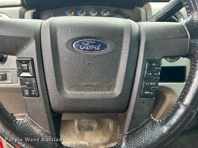 image for item DO6484 2013 Ford F150 SuperCrew pickup truck