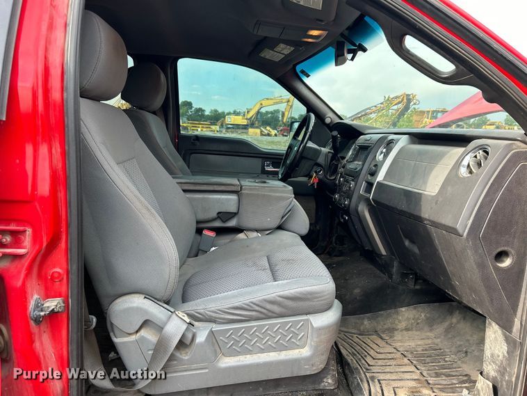 image for item DO6484 2013 Ford F150 SuperCrew pickup truck