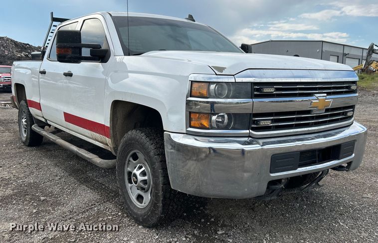 image for item DO6485 2016 Chevrolet Silverado 2500HD Crew Cab pickup truck