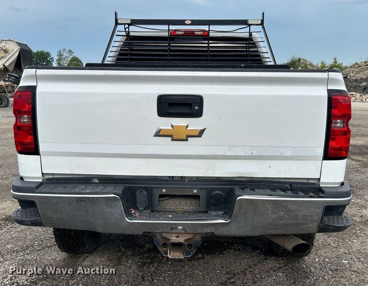 image for item DO6485 2016 Chevrolet Silverado 2500HD Crew Cab pickup truck