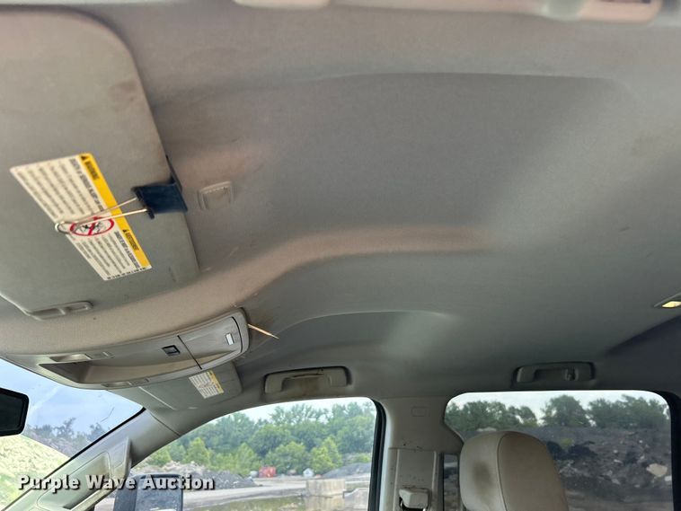 image for item DO6485 2016 Chevrolet Silverado 2500HD Crew Cab pickup truck