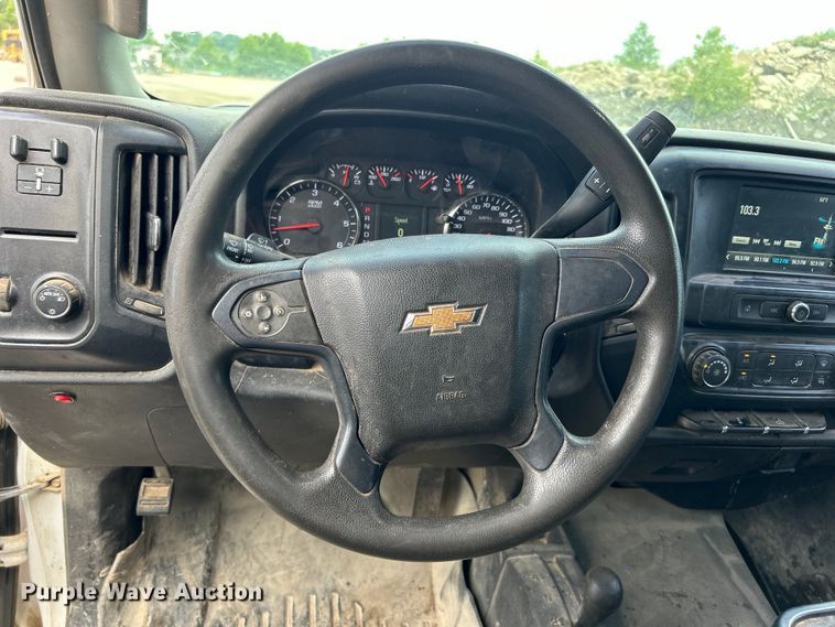 image for item DO6485 2016 Chevrolet Silverado 2500HD Crew Cab pickup truck