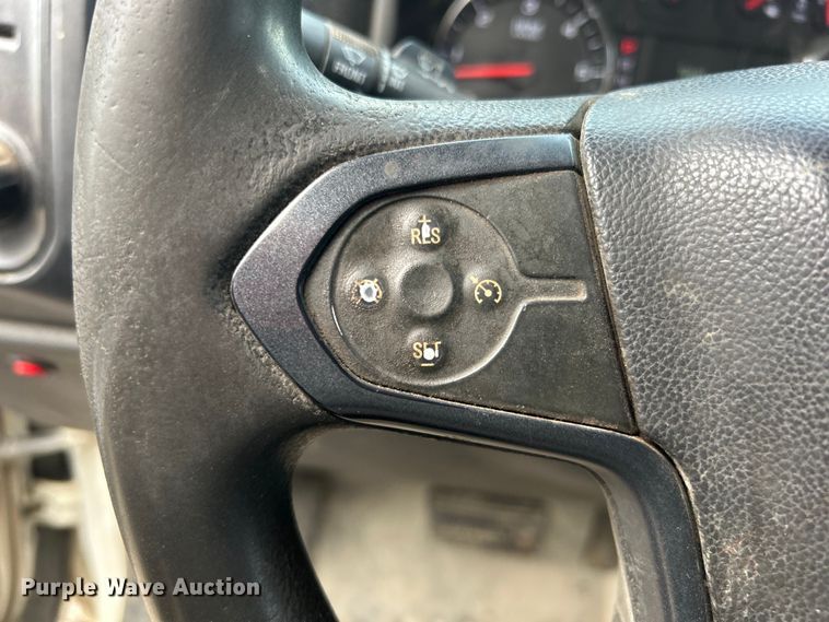 image for item DO6485 2016 Chevrolet Silverado 2500HD Crew Cab pickup truck