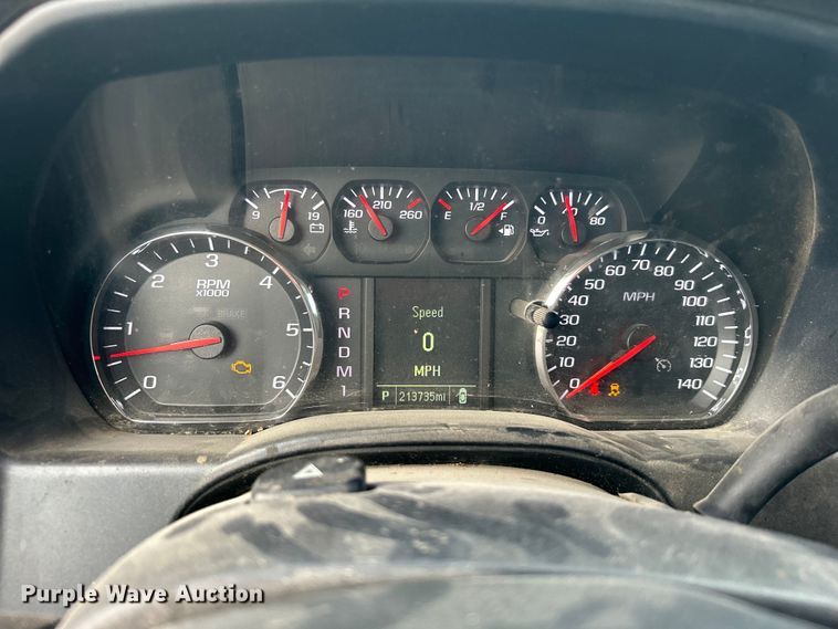 image for item DO6485 2016 Chevrolet Silverado 2500HD Crew Cab pickup truck