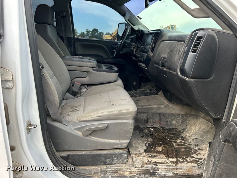 image for item DO6485 2016 Chevrolet Silverado 2500HD Crew Cab pickup truck