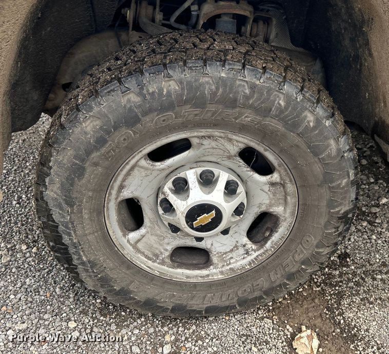 image for item DO6485 2016 Chevrolet Silverado 2500HD Crew Cab pickup truck