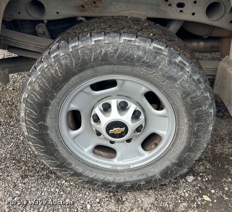 image for item DO6485 2016 Chevrolet Silverado 2500HD Crew Cab pickup truck