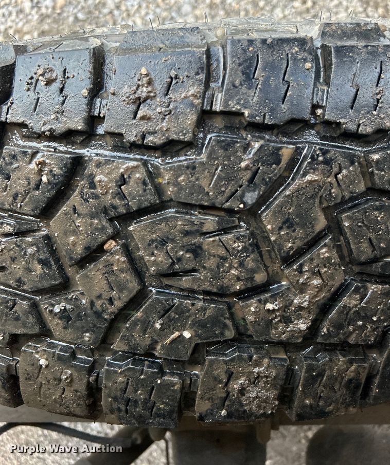 image for item DO6485 2016 Chevrolet Silverado 2500HD Crew Cab pickup truck