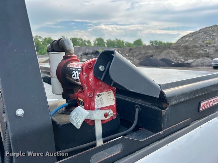 image for item DO6486 2016 Chevrolet Silverado 2500HD Crew Cab pickup truck