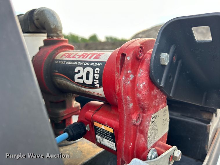 image for item DO6486 2016 Chevrolet Silverado 2500HD Crew Cab pickup truck