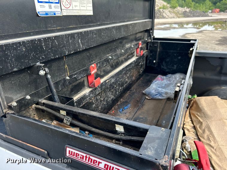 image for item DO6486 2016 Chevrolet Silverado 2500HD Crew Cab pickup truck