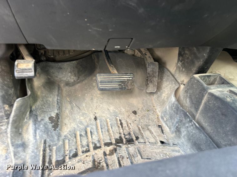 image for item DO6486 2016 Chevrolet Silverado 2500HD Crew Cab pickup truck