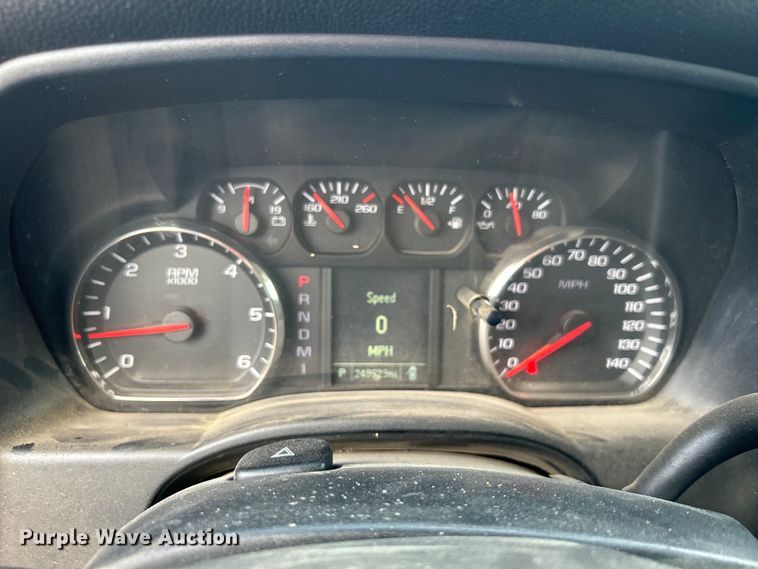 image for item DO6486 2016 Chevrolet Silverado 2500HD Crew Cab pickup truck