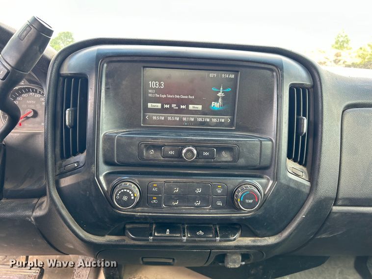 image for item DO6486 2016 Chevrolet Silverado 2500HD Crew Cab pickup truck