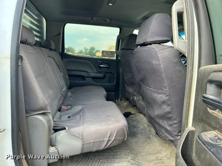 image for item DO6486 2016 Chevrolet Silverado 2500HD Crew Cab pickup truck