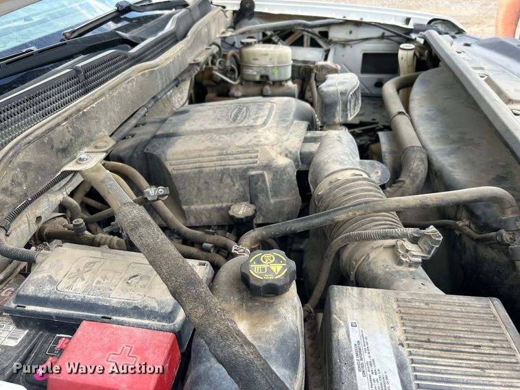 image for item DO6486 2016 Chevrolet Silverado 2500HD Crew Cab pickup truck