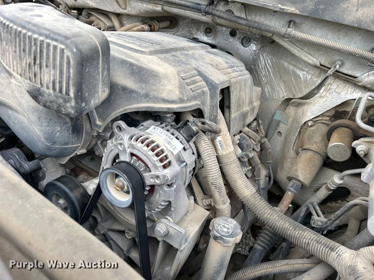 image for item DO6486 2016 Chevrolet Silverado 2500HD Crew Cab pickup truck