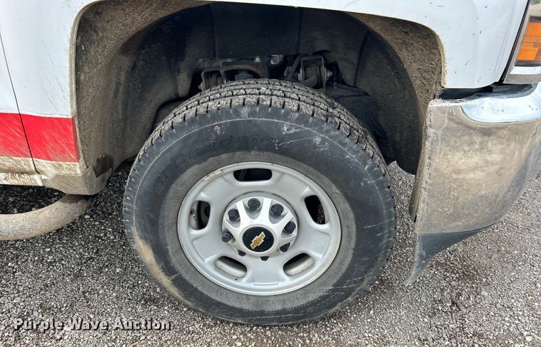 image for item DO6486 2016 Chevrolet Silverado 2500HD Crew Cab pickup truck