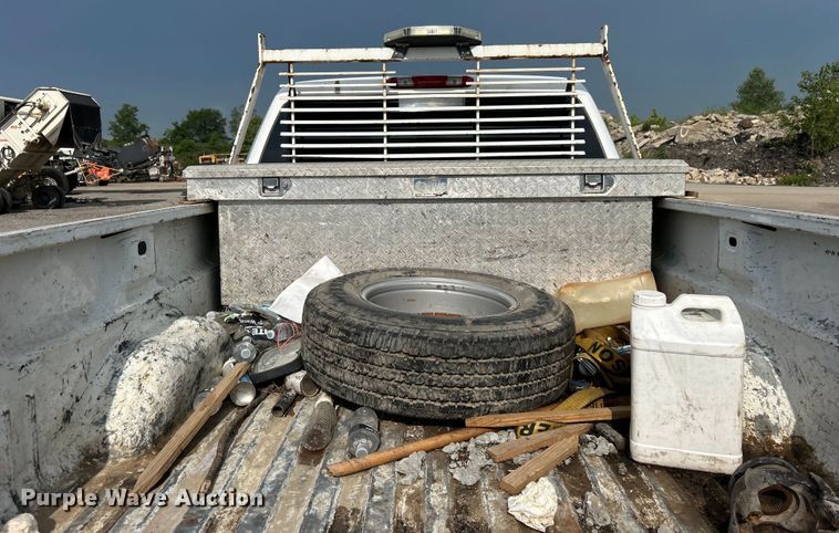 image for item DO6487 2013 Chevrolet Silverado 2500HD  Crew Cab pickup truck