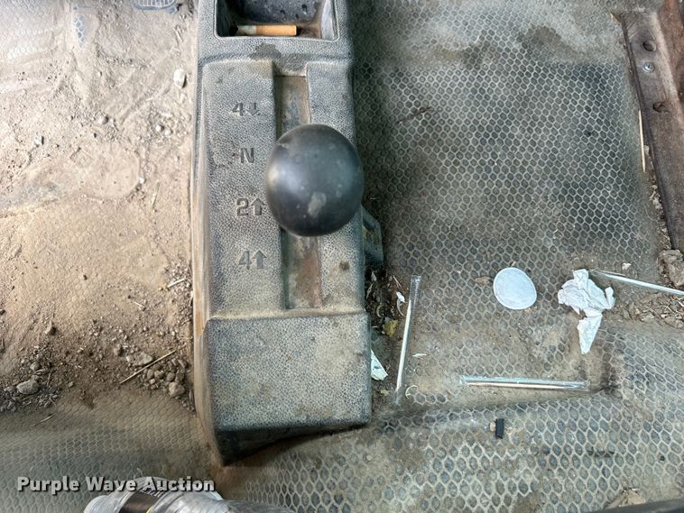 image for item DO6487 2013 Chevrolet Silverado 2500HD  Crew Cab pickup truck