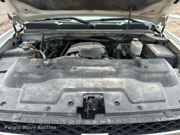 image for item DO6487 2013 Chevrolet Silverado 2500HD  Crew Cab pickup truck