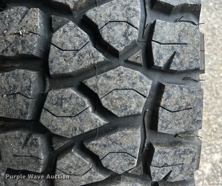 image for item DO6487 2013 Chevrolet Silverado 2500HD  Crew Cab pickup truck