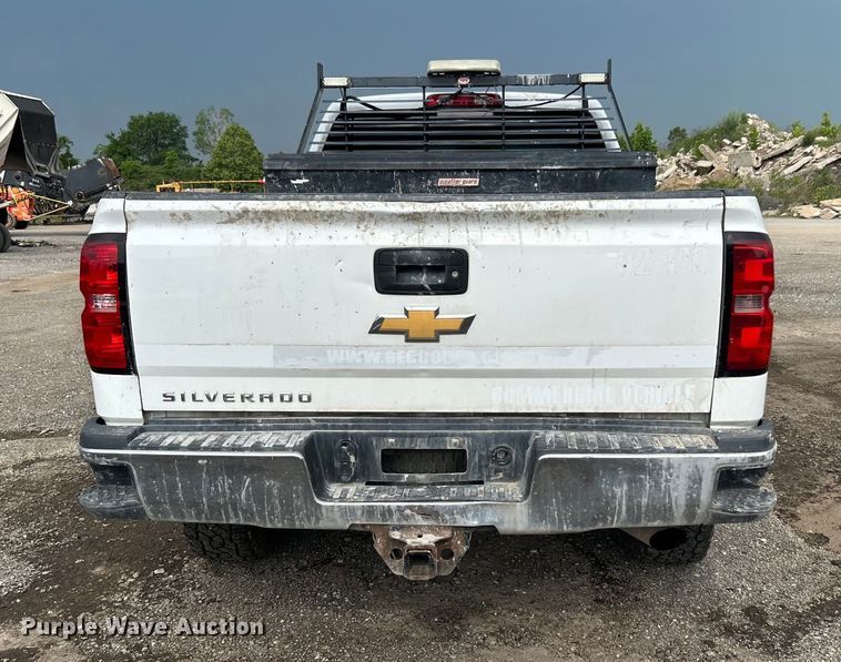 image for item DO6488 2016 Chevrolet Silverado 2500HD Crew Cab pickup truck