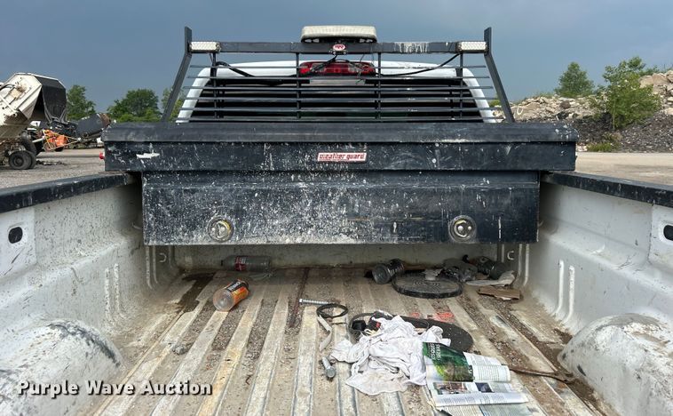 image for item DO6488 2016 Chevrolet Silverado 2500HD Crew Cab pickup truck