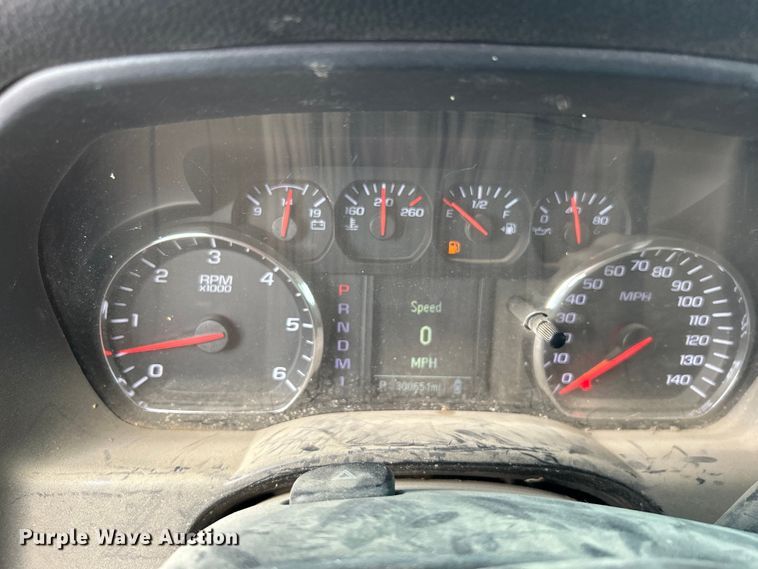 image for item DO6488 2016 Chevrolet Silverado 2500HD Crew Cab pickup truck