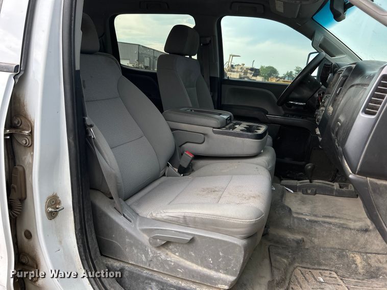 image for item DO6488 2016 Chevrolet Silverado 2500HD Crew Cab pickup truck