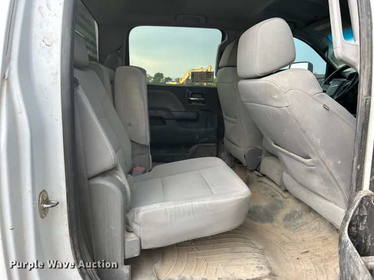 image for item DO6488 2016 Chevrolet Silverado 2500HD Crew Cab pickup truck