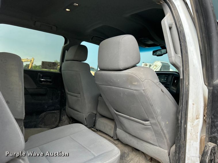 image for item DO6488 2016 Chevrolet Silverado 2500HD Crew Cab pickup truck