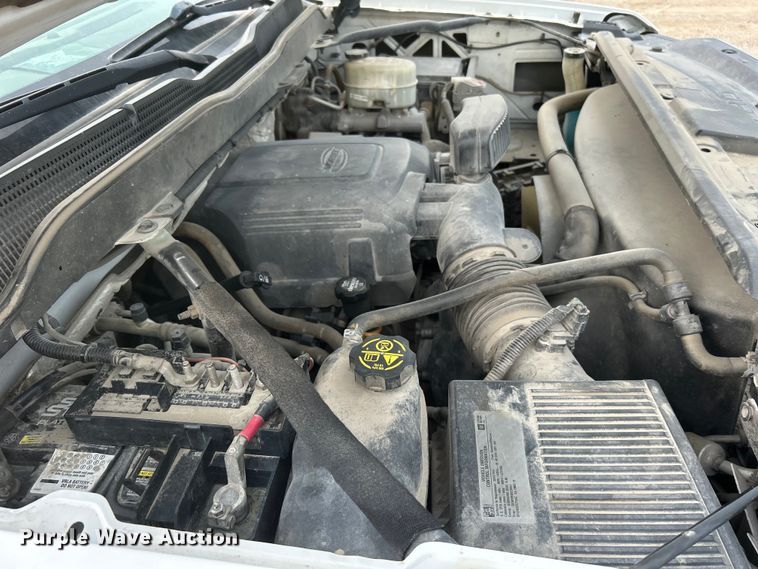 image for item DO6488 2016 Chevrolet Silverado 2500HD Crew Cab pickup truck