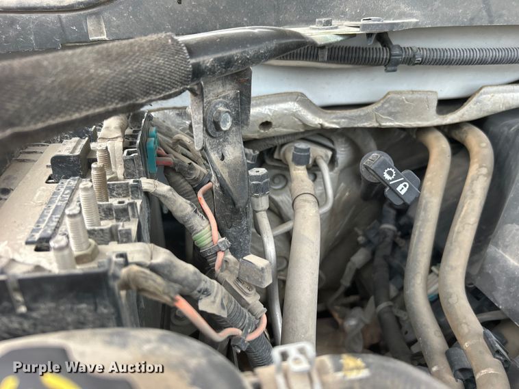 image for item DO6488 2016 Chevrolet Silverado 2500HD Crew Cab pickup truck