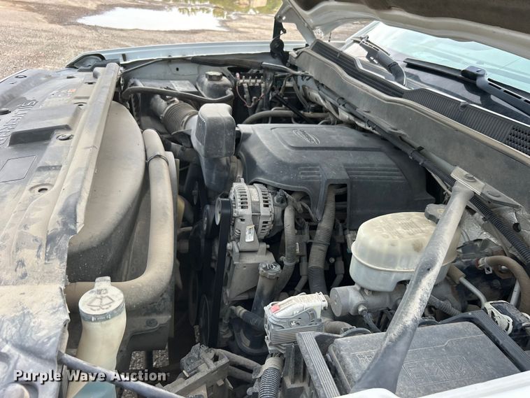 image for item DO6488 2016 Chevrolet Silverado 2500HD Crew Cab pickup truck