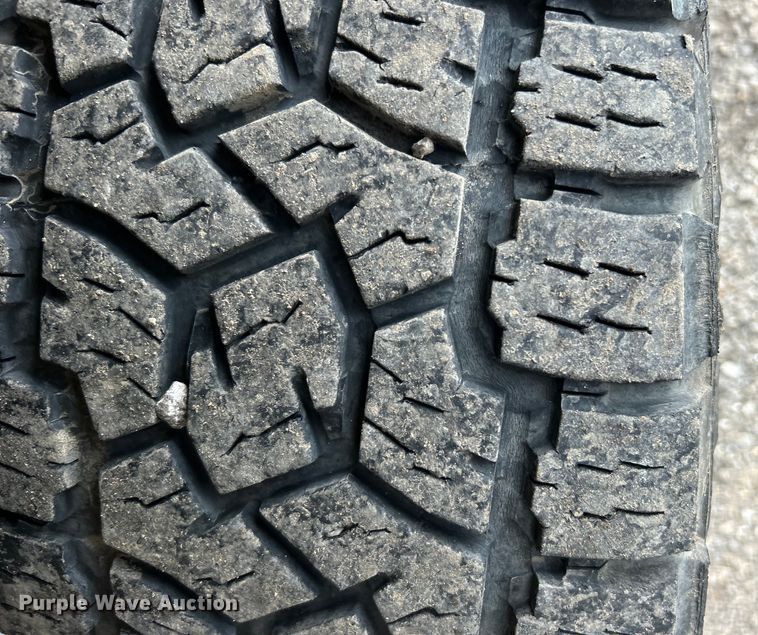 image for item DO6488 2016 Chevrolet Silverado 2500HD Crew Cab pickup truck