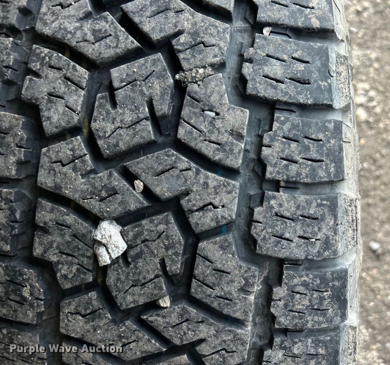 image for item DO6488 2016 Chevrolet Silverado 2500HD Crew Cab pickup truck