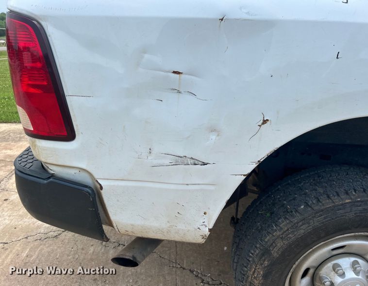 image for item DO6495 2018 Dodge Ram 2500HD Crew Cab pickup truck