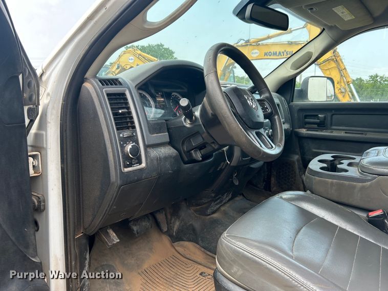 image for item DO6495 2018 Dodge Ram 2500HD Crew Cab pickup truck