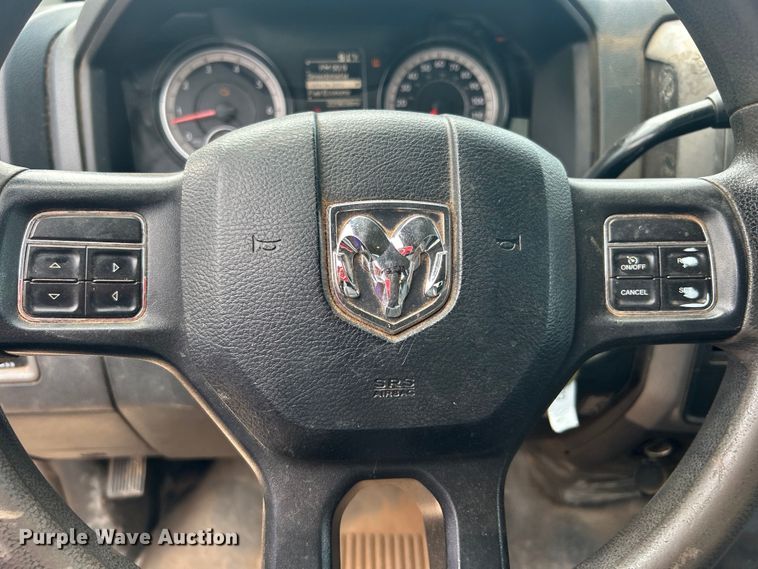 image for item DO6495 2018 Dodge Ram 2500HD Crew Cab pickup truck