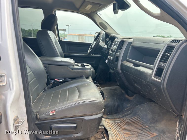 image for item DO6495 2018 Dodge Ram 2500HD Crew Cab pickup truck