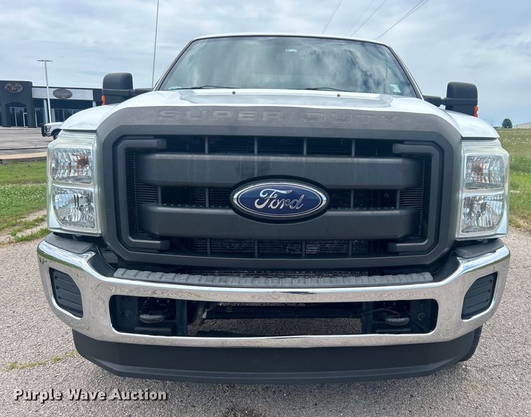 image for item DO6500 2014 Ford F250 Super Duty  Crew Cab pickup truck