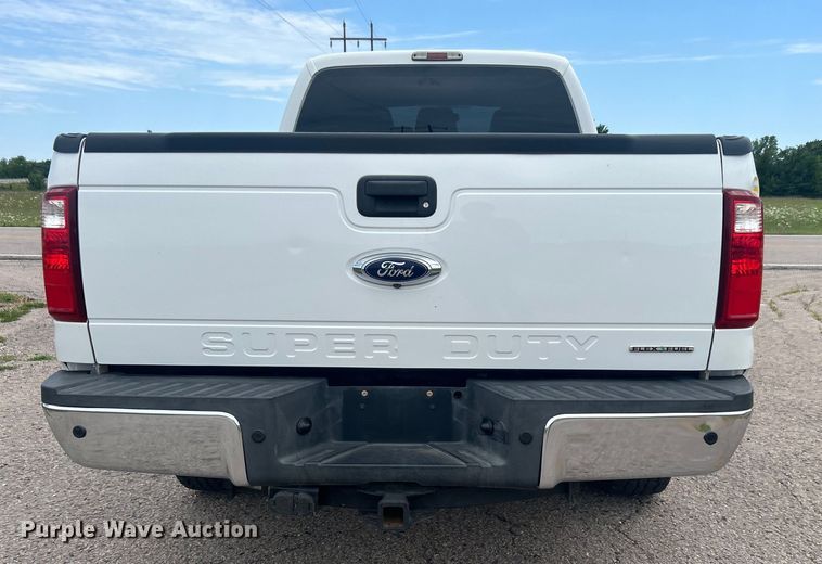 image for item DO6500 2014 Ford F250 Super Duty  Crew Cab pickup truck
