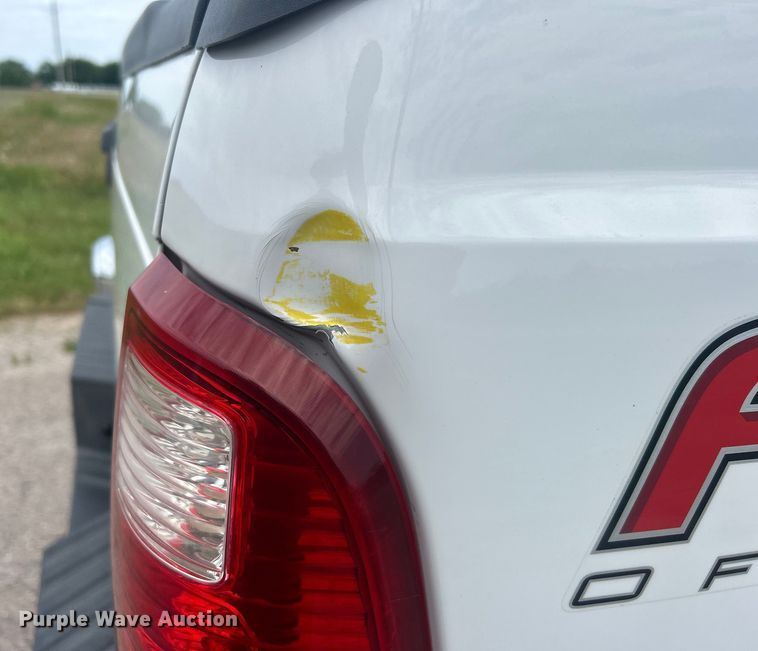 image for item DO6500 2014 Ford F250 Super Duty  Crew Cab pickup truck