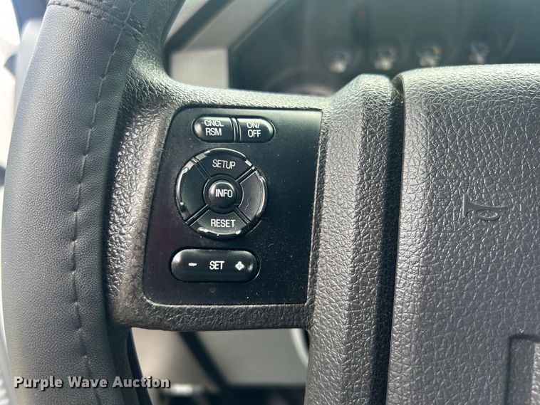 image for item DO6500 2014 Ford F250 Super Duty  Crew Cab pickup truck