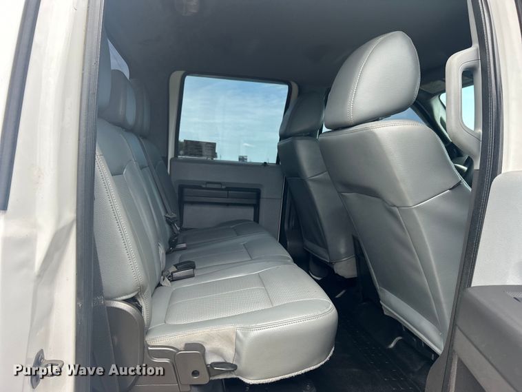 image for item DO6500 2014 Ford F250 Super Duty  Crew Cab pickup truck