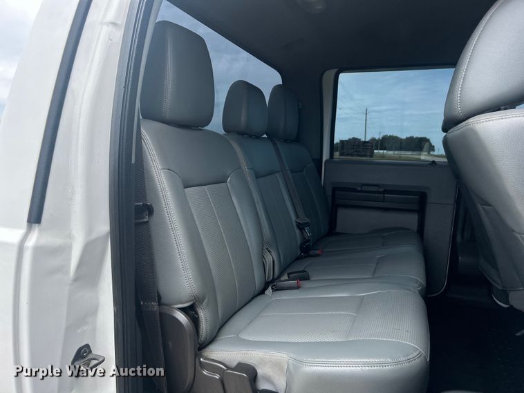 image for item DO6500 2014 Ford F250 Super Duty  Crew Cab pickup truck